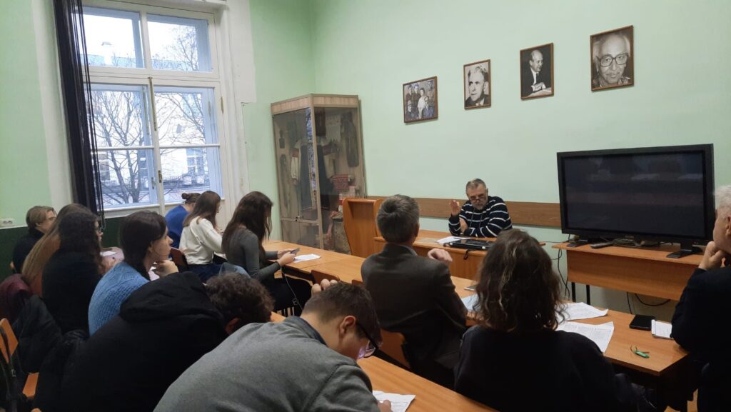 Профессор Александр Садовой прочитал курс лекций в Санкт-Петербургском государственном университете